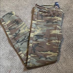 Lucky Brand Camo Jeans